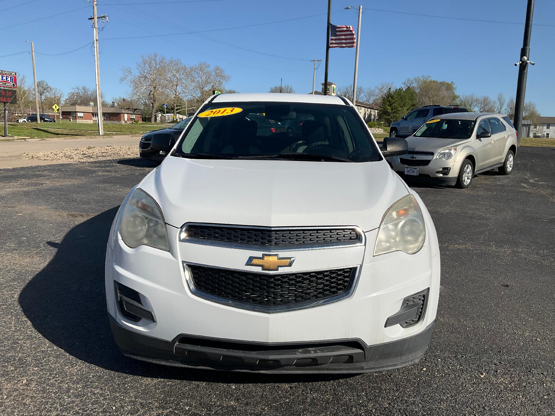 Used 2013 Chevrolet Equinox LS with VIN 1GNALBEK0DZ104384 for sale in Kansas City