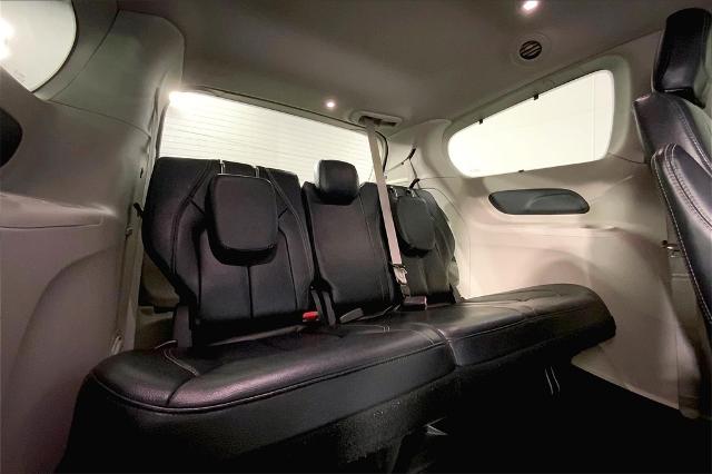 2022 Chrysler Pacifica Vehicle Photo in Kansas City, MO 64114