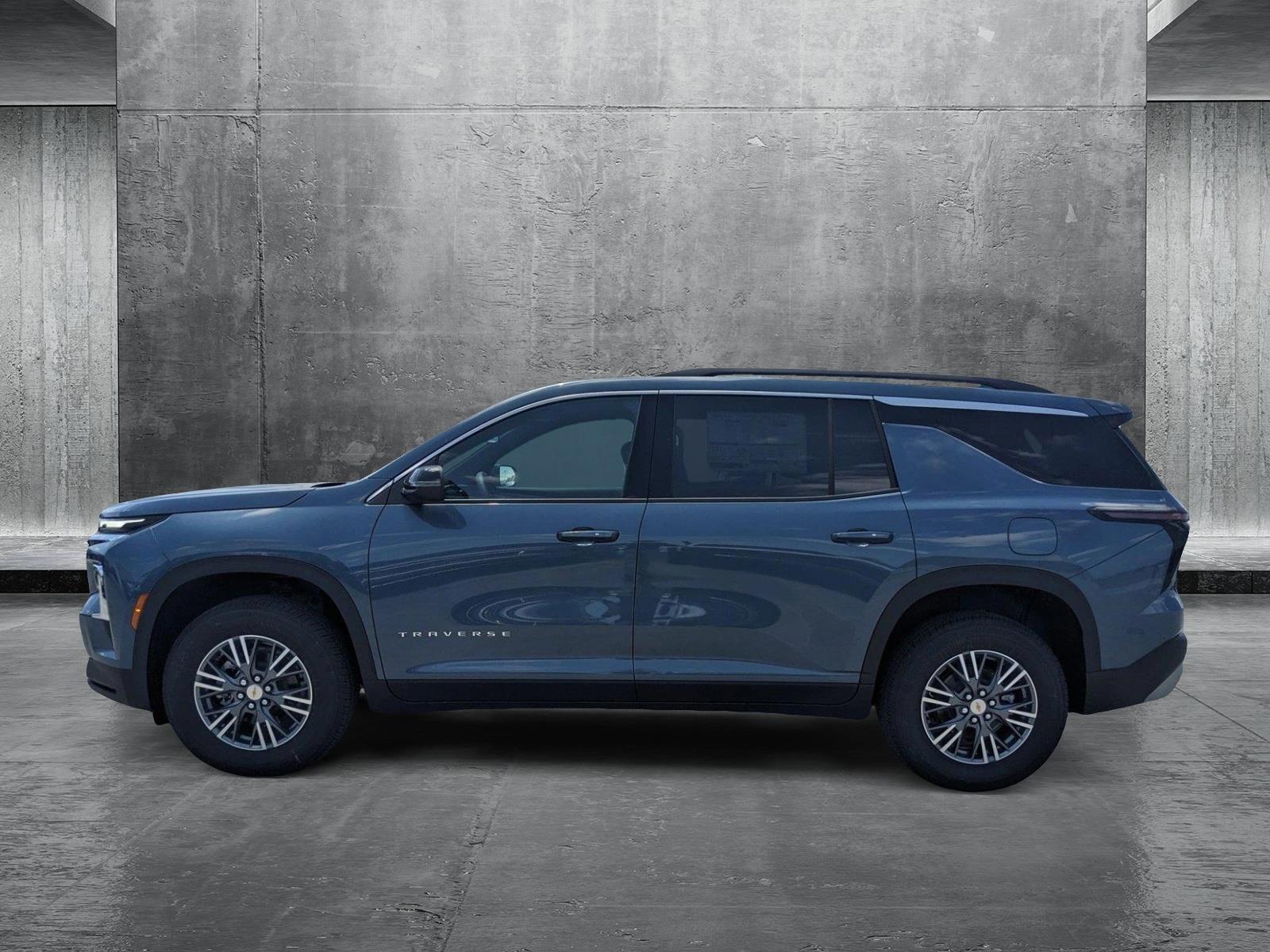 2025 Chevrolet Traverse Vehicle Photo in MIAMI, FL 33172-3015