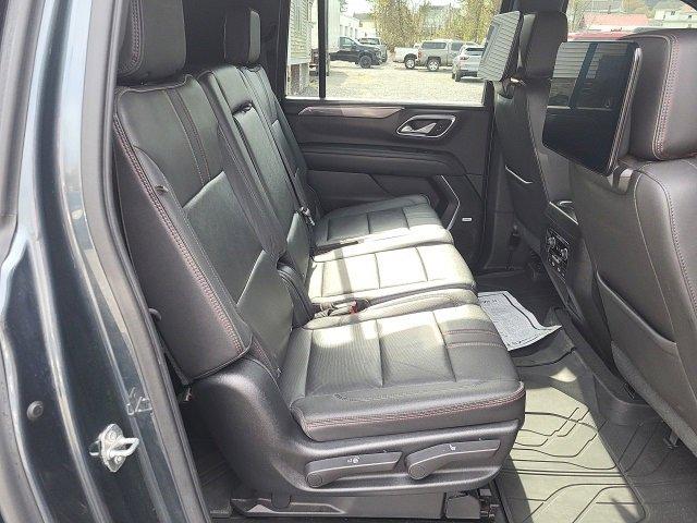 2021 Chevrolet Suburban Vehicle Photo in THOMPSONTOWN, PA 17094-9014