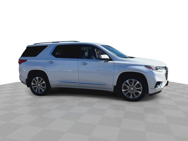 Used 2021 Chevrolet Traverse Premier with VIN 1GNEVKKW4MJ100985 for sale in Alexandria, Minnesota