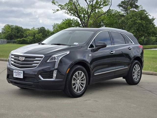 2019 Cadillac XT5 Vehicle Photo in DENTON, TX 76210-9321