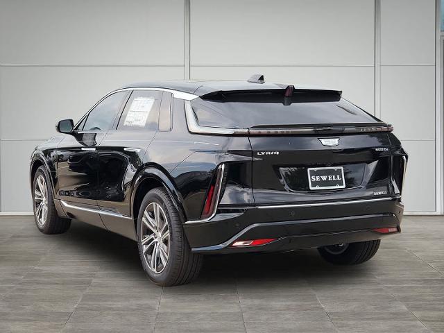 2025 Cadillac LYRIQ Vehicle Photo in HOUSTON, TX 77079