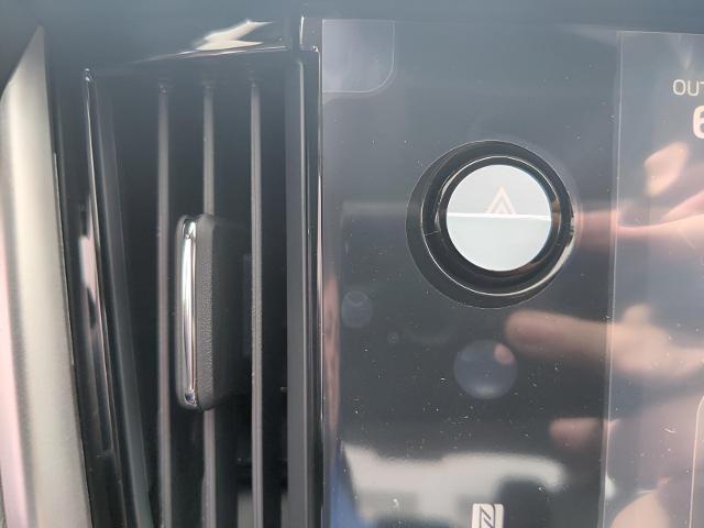 2025 Subaru Legacy Vehicle Photo in Green Bay, WI 54304