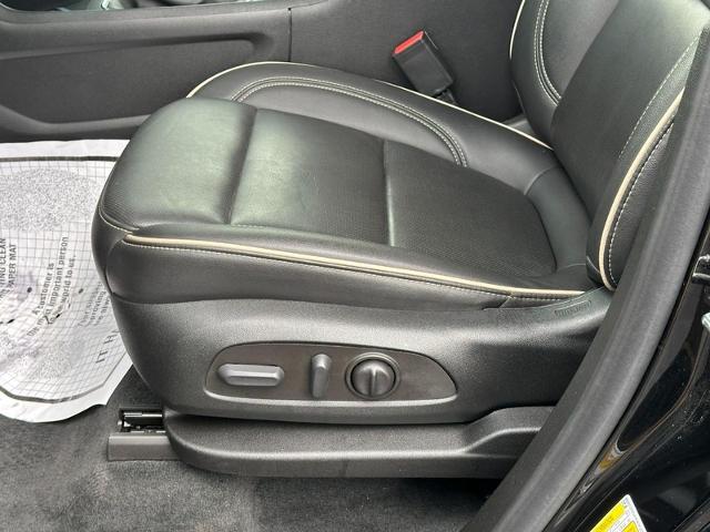2023 Chevrolet Traverse Vehicle Photo in COLUMBIA, MO 65203-3903