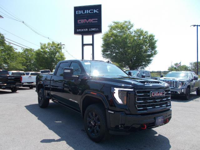 2025 GMC Sierra 2500 HD Vehicle Photo in LOWELL, MA 01852-4336