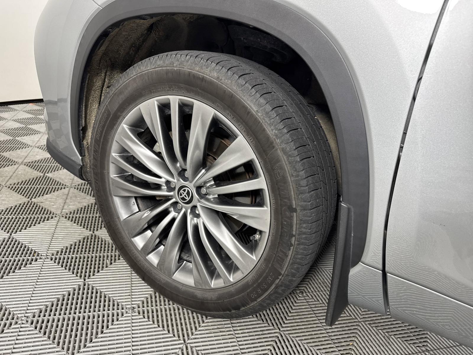 2021 Toyota Highlander Vehicle Photo in Georgetown, TX 78626