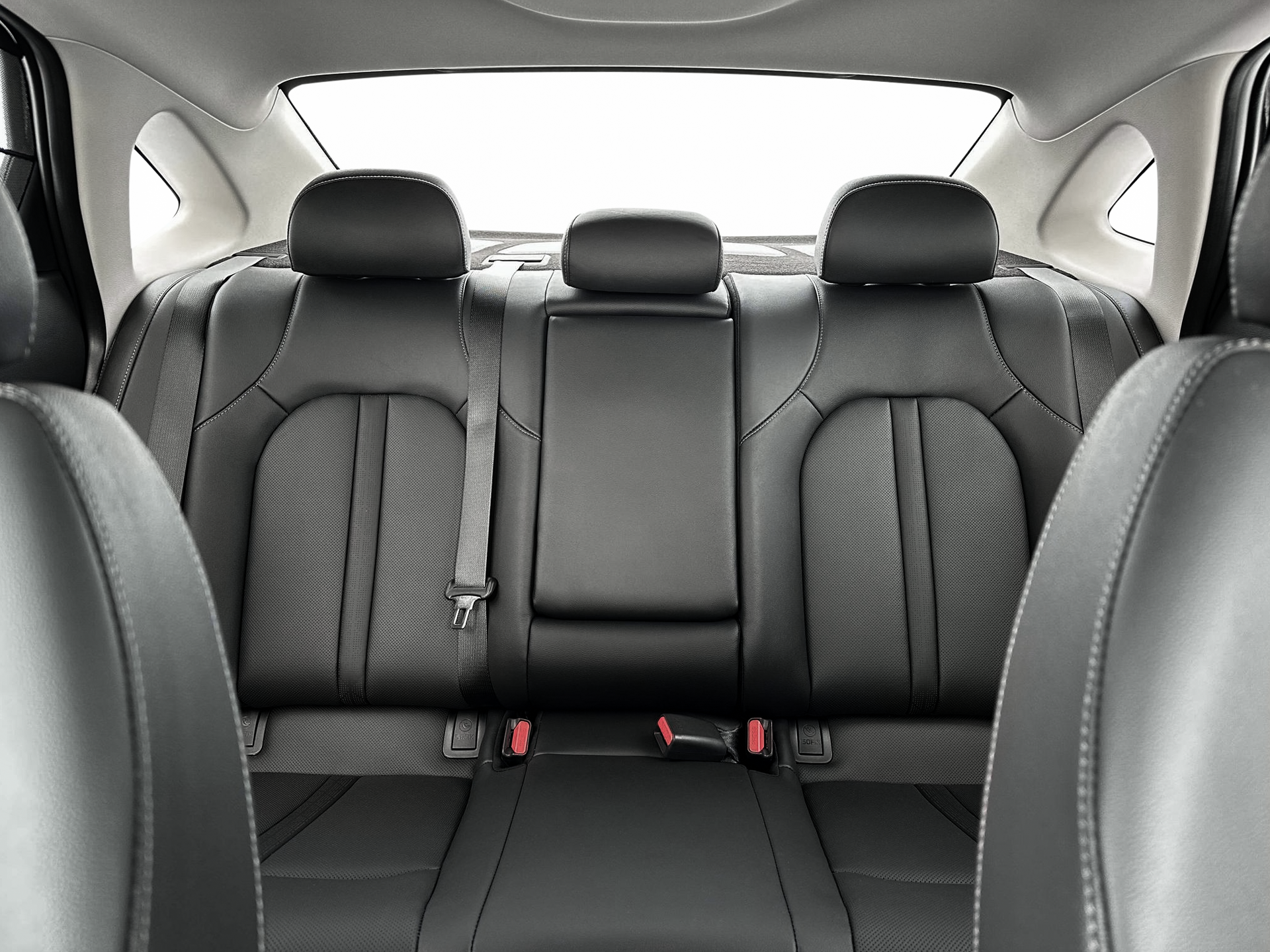 2025 Hyundai SONATA Hybrid Vehicle Photo in Philadelphia, PA 19116