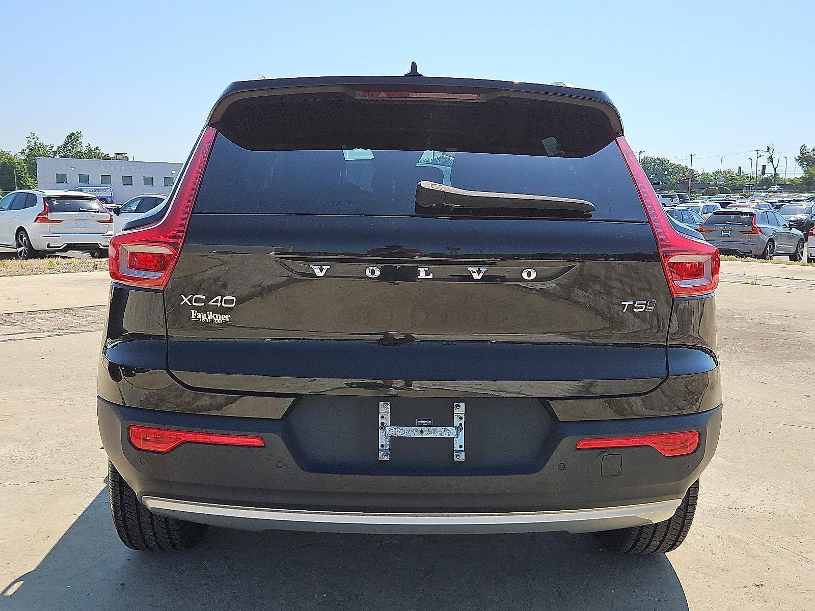 2019 Volvo XC40 Vehicle Photo in Trevose, PA 19053