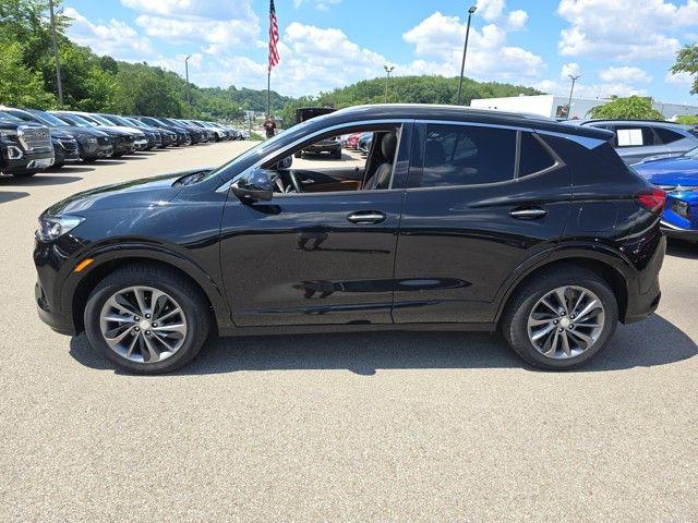 2021 Buick Encore GX Vehicle Photo in Pleasant Hills, PA 15236