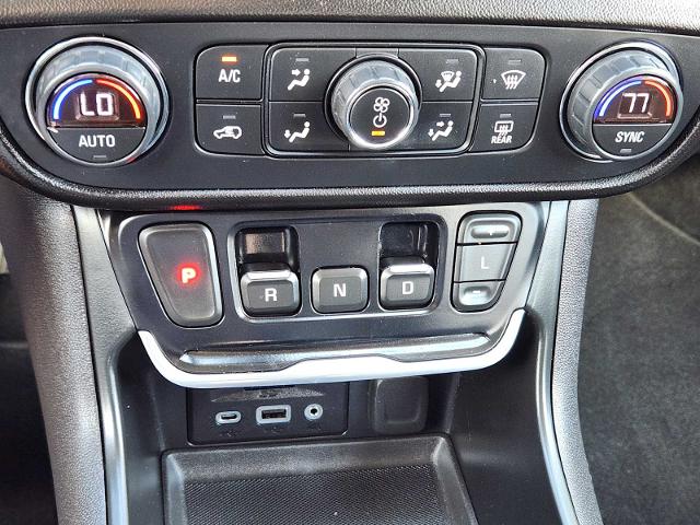2019 GMC Terrain Vehicle Photo in DENTON, TX 76210-9321