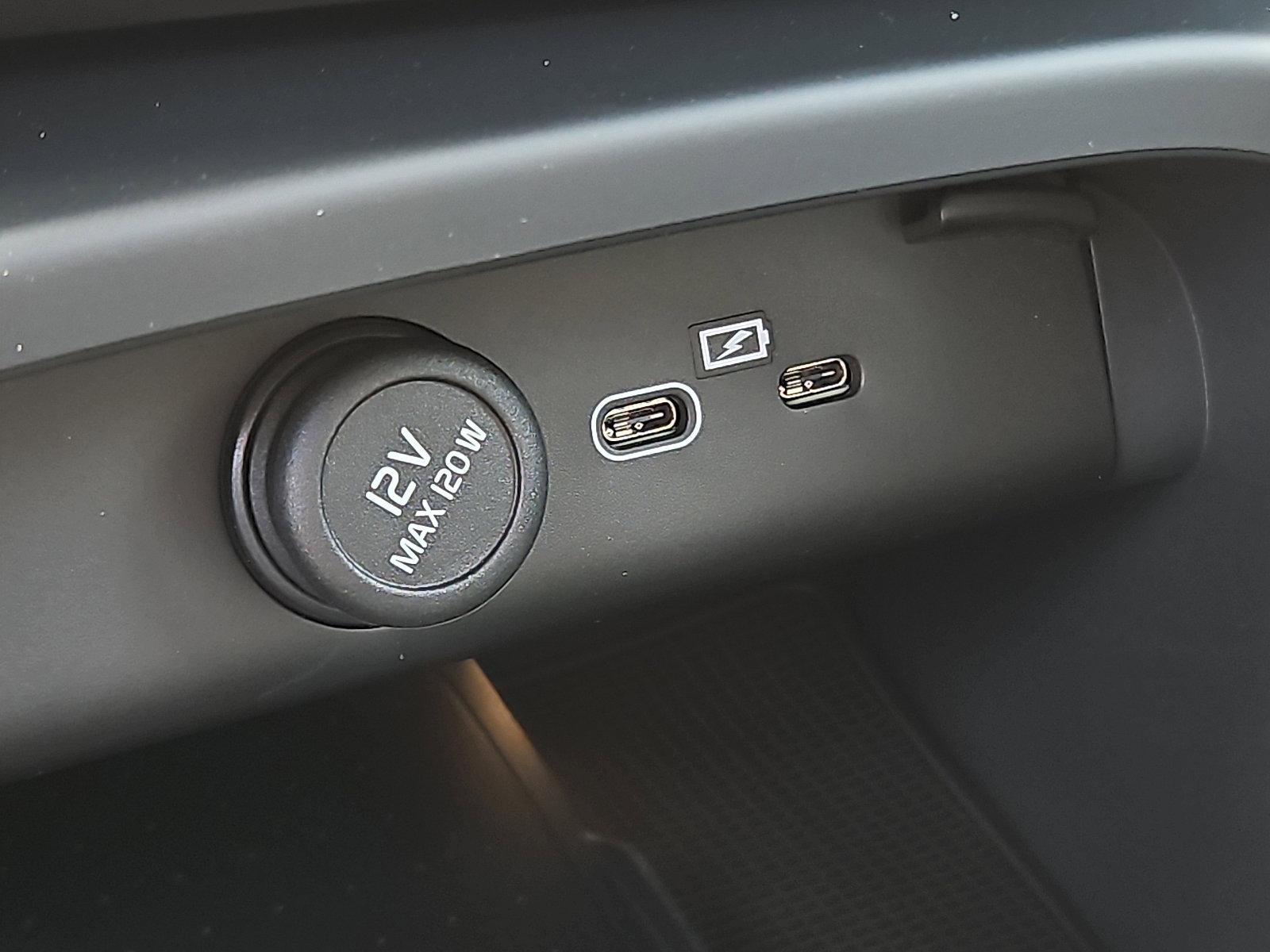 2026 Volvo XC40 Vehicle Photo in Trevose, PA 19053