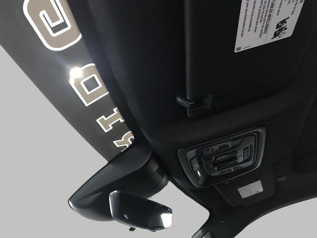 2025 GMC Sierra 1500 Vehicle Photo in GREEN BAY, WI 54303-3330