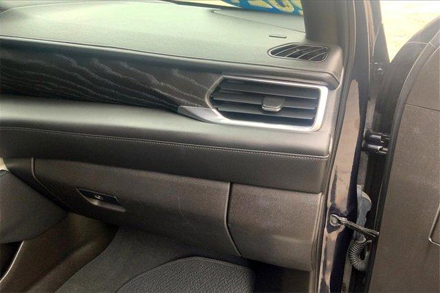 2021 GMC Yukon Vehicle Photo in KANSAS CITY, MO 64114-4545