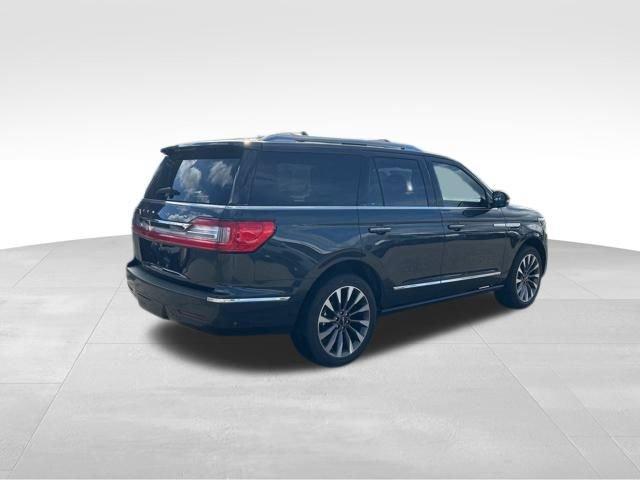 2021 Lincoln Navigator Vehicle Photo in MEDINA, OH 44256-9631