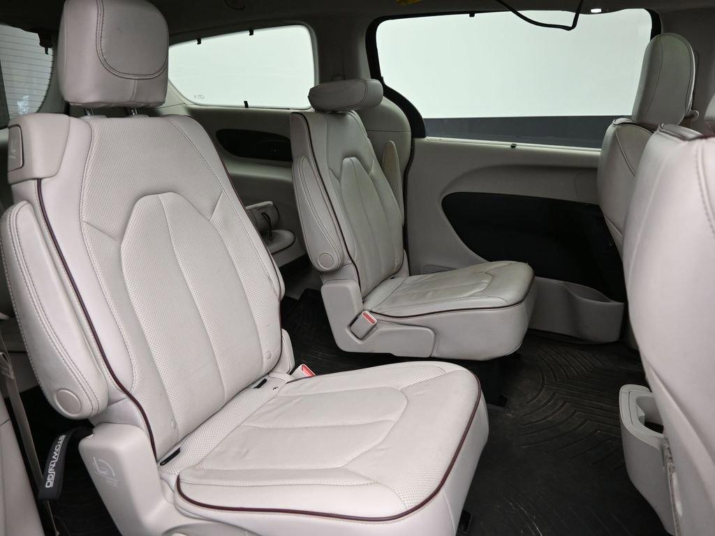 2019 Chrysler Pacifica Vehicle Photo in Marion, IA 52302