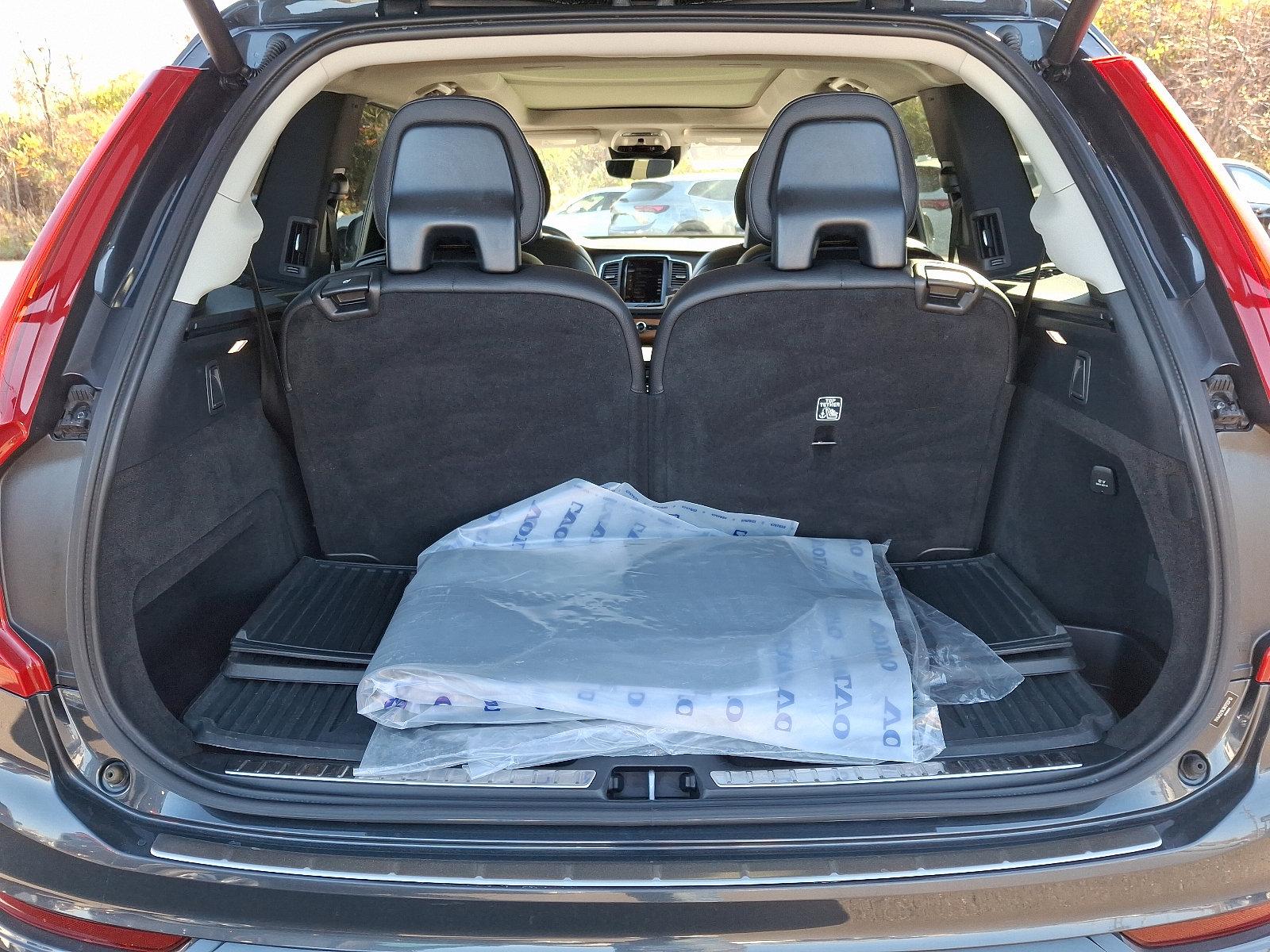 2022 Volvo XC90 Vehicle Photo in Trevose, PA 19053