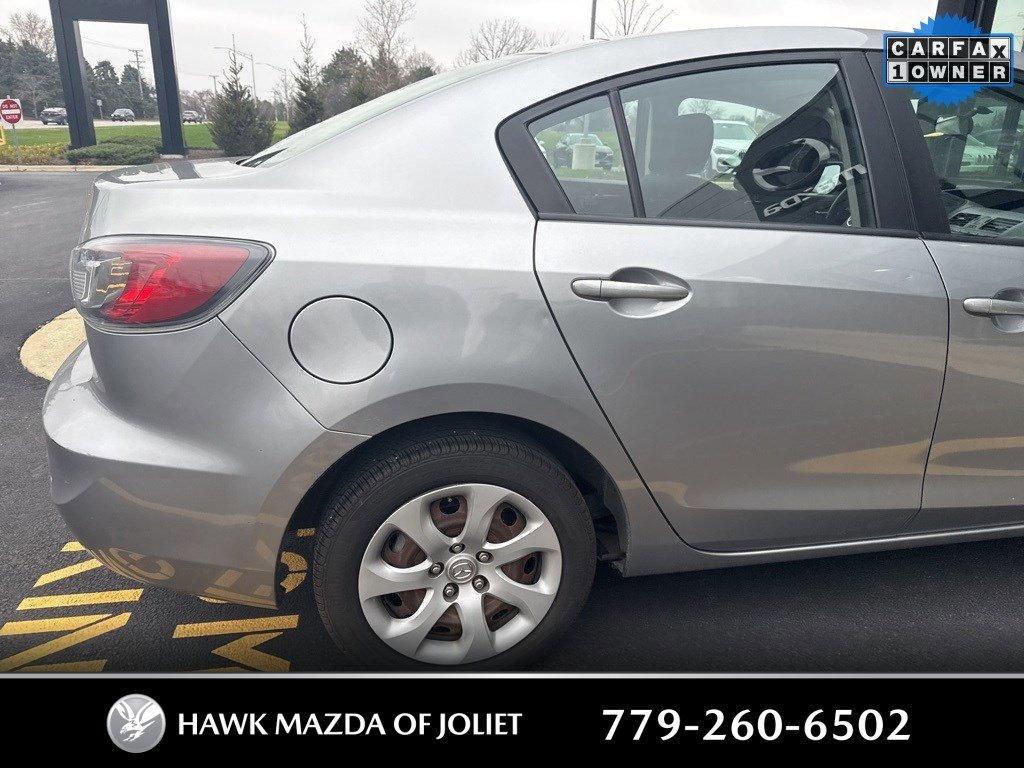 2013 Mazda Mazda3 Vehicle Photo in Saint Charles, IL 60174