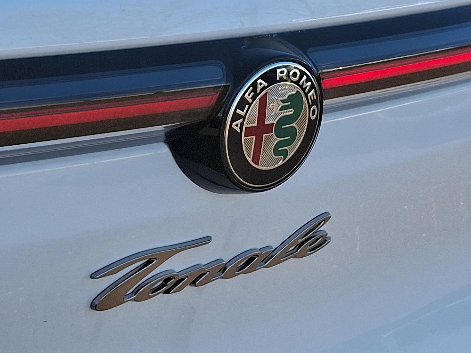 2025 Alfa Romeo Tonale Vehicle Photo in Willow Grove, PA 19090