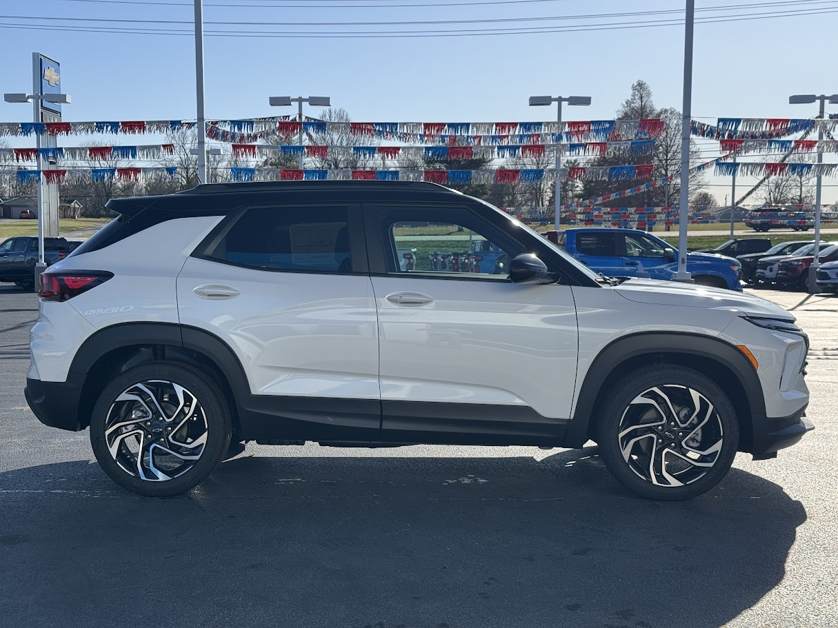 2025 Chevrolet Trailblazer Vehicle Photo in BOONVILLE, IN 47601-9633