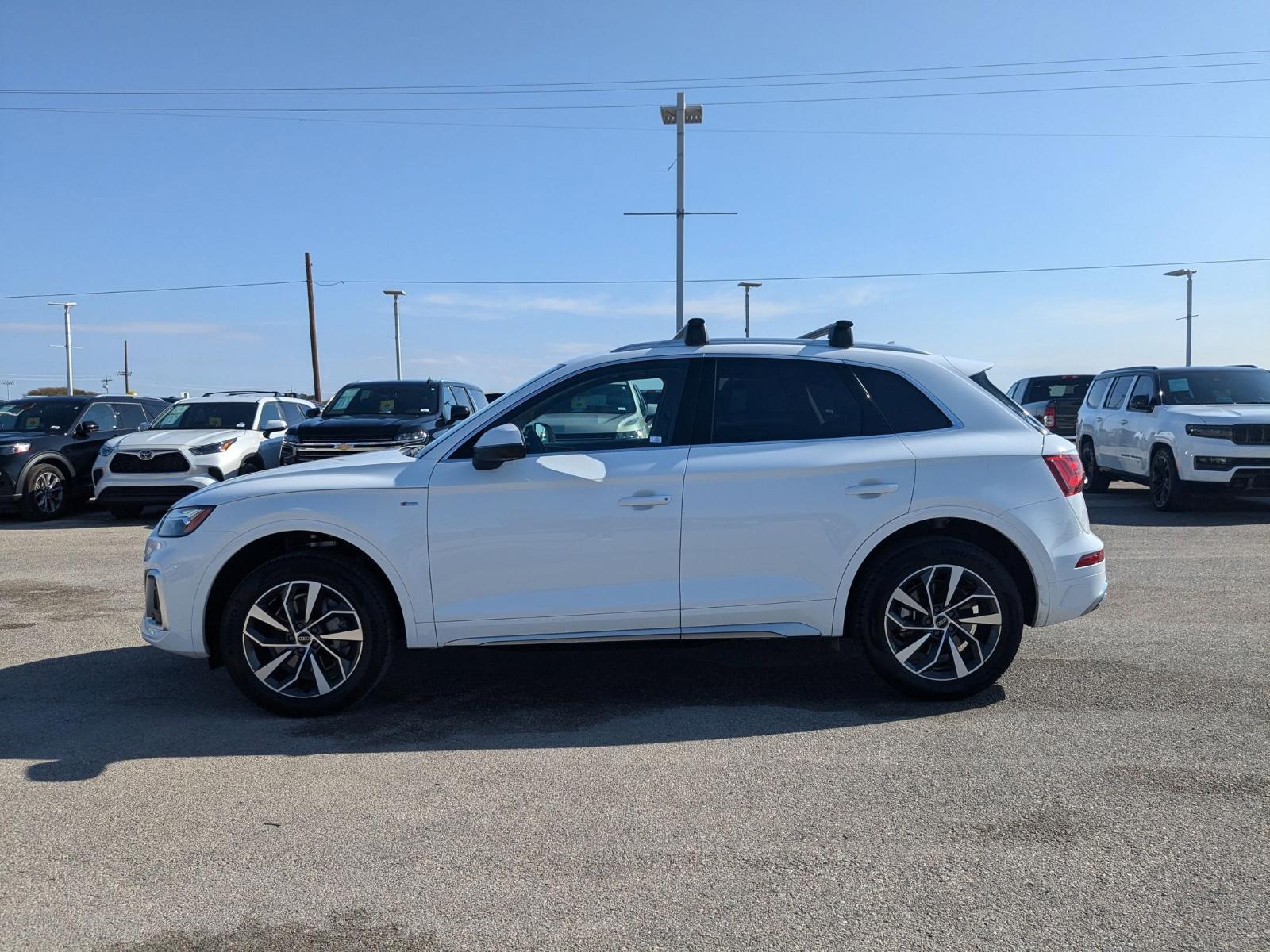 2024 Audi Q5 Vehicle Photo in Seguin, TX 78155