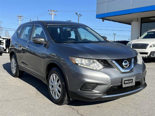 2015 Nissan Rogue Vehicle Photo in ALCOA, TN 37701-3235