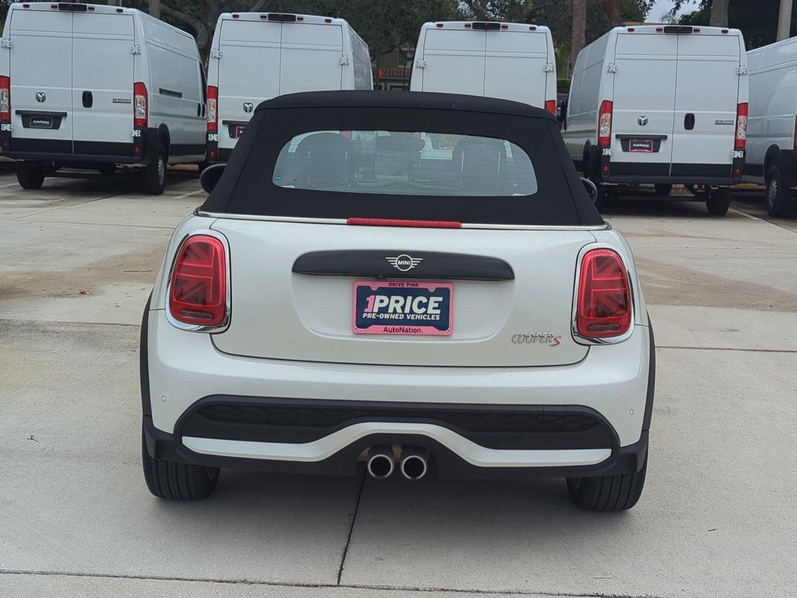 2024 MINI Cooper S Convertible Vehicle Photo in Pembroke Pines, FL 33027