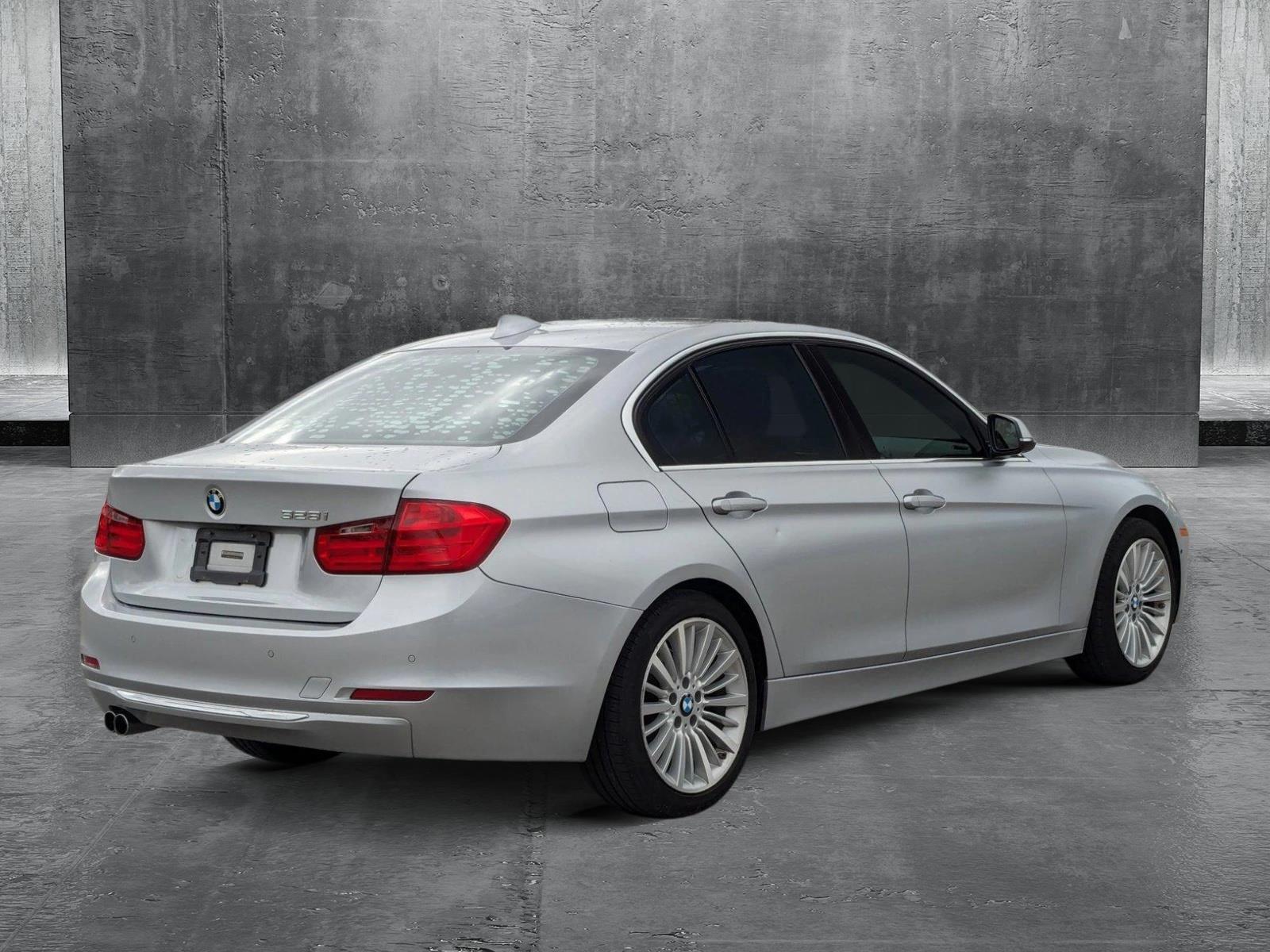 2014 BMW 328i Vehicle Photo in St. Petersburg, FL 33713