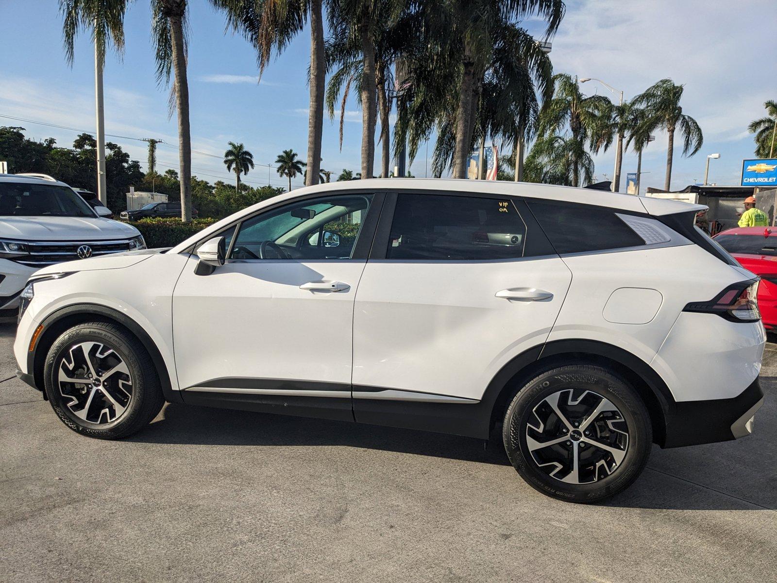 2023 Kia Sportage Vehicle Photo in MIAMI, FL 33134-2699