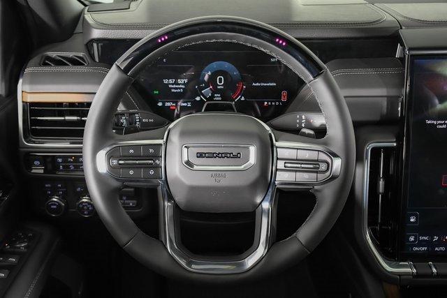 2025 GMC Yukon XL Vehicle Photo in PUYALLUP, WA 98371-4149