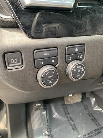 2022 Chevrolet Silverado 1500 Vehicle Photo in GREEN BAY, WI 54304-5303