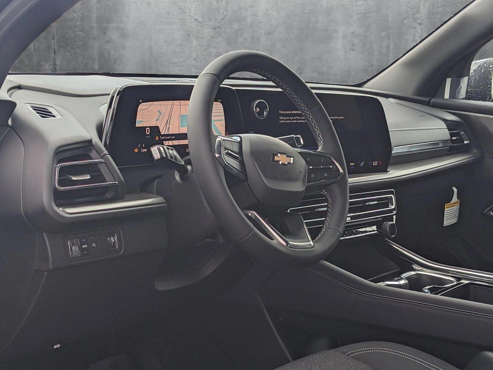 2025 Chevrolet Traverse Vehicle Photo in MIAMI, FL 33172-3015