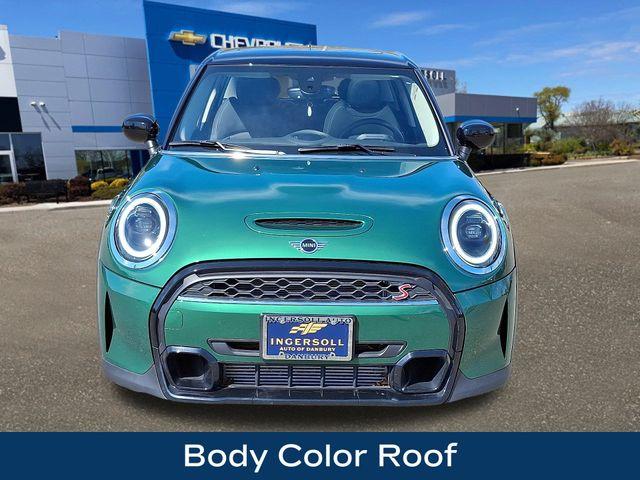 2024 MINI Hardtop 4 Door Vehicle Photo in DANBURY, CT 06810-5034