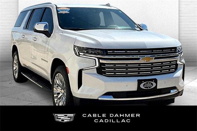 2023 Chevrolet Suburban Vehicle Photo in TOPEKA, KS 66609-0000