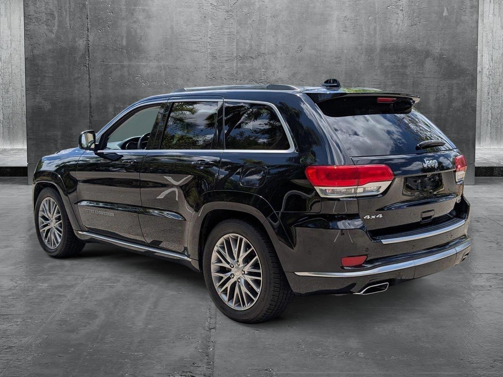 2017 Jeep Grand Cherokee Vehicle Photo in West Palm Beach, FL 33417