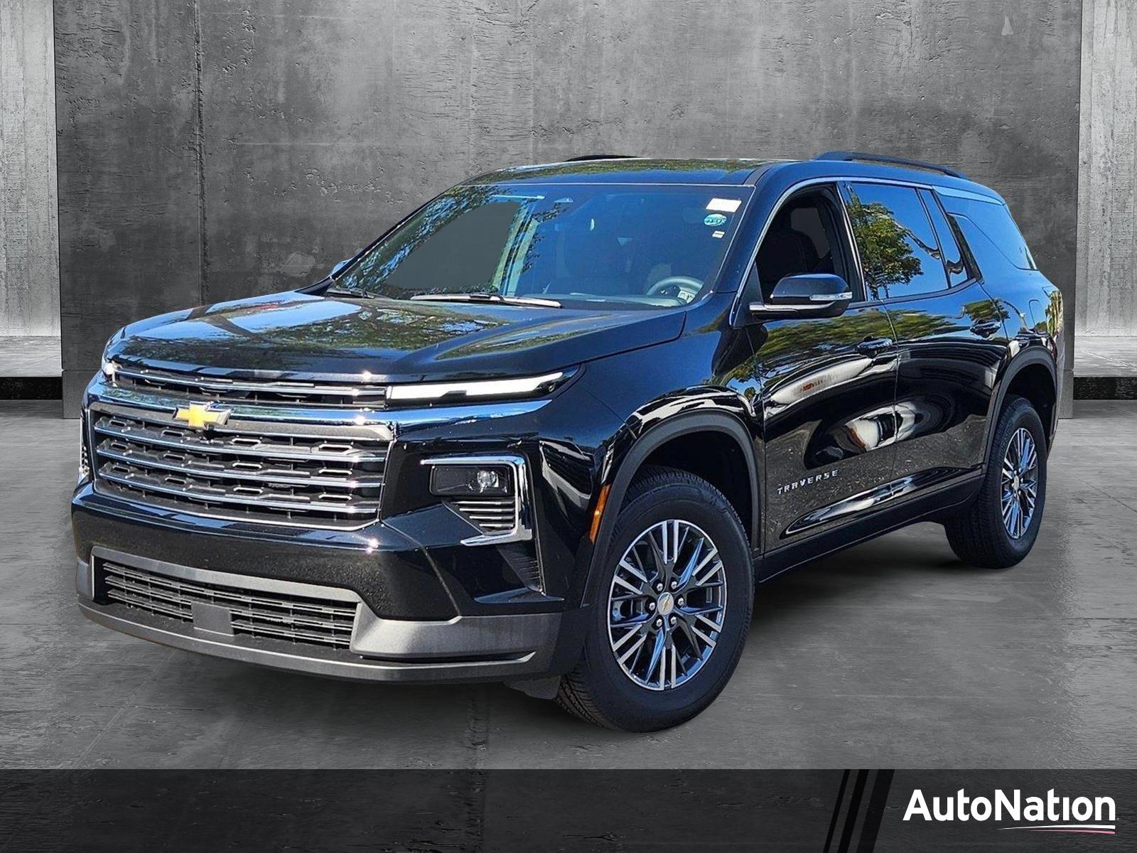 2025 Chevrolet Traverse Vehicle Photo in GREENACRES, FL 33463-3207