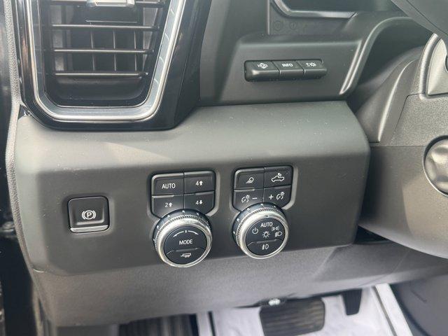 2024 GMC Sierra 1500 Vehicle Photo in LEOMINSTER, MA 01453-2952