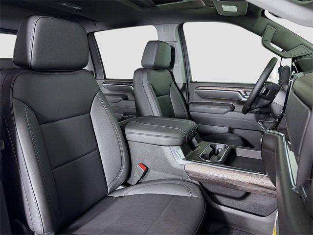 2025 Chevrolet Silverado 2500 HD Vehicle Photo in PUYALLUP, WA 98371-4149
