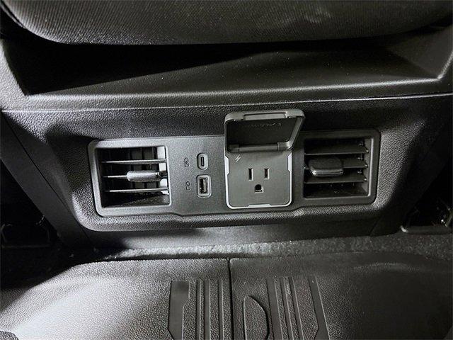 2025 GMC Sierra 3500 HD Vehicle Photo in PUYALLUP, WA 98371-4149