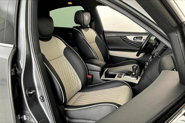 2017 INFINITI QX70 Vehicle Photo in San Antonio, TX 78230
