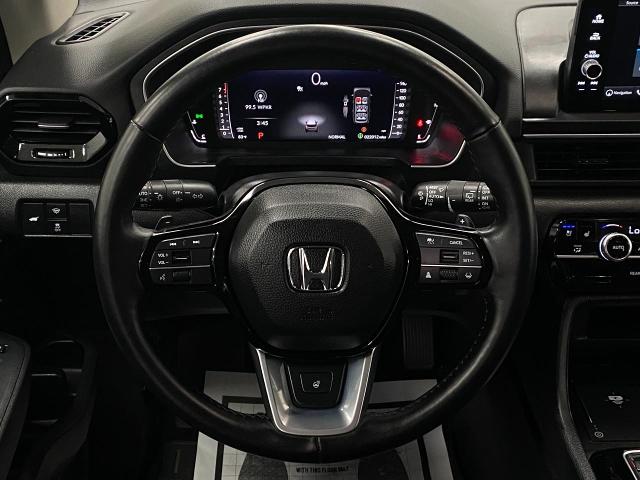 2024 Honda Pilot Vehicle Photo in Appleton, WI 54913