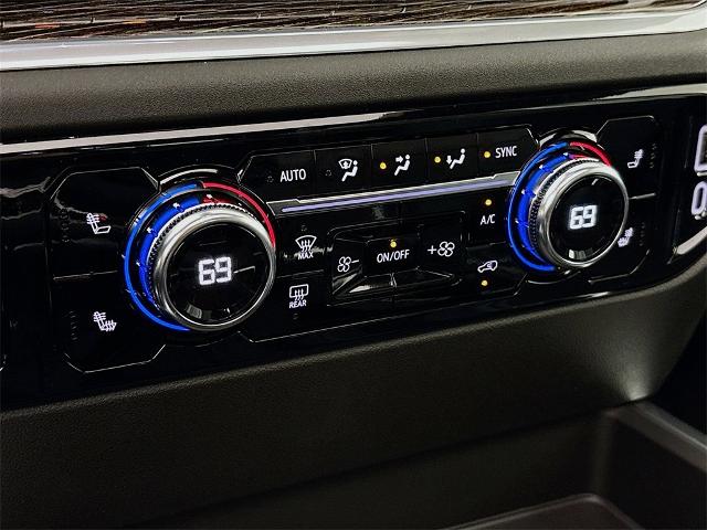 2025 GMC Sierra 1500 Vehicle Photo in PUYALLUP, WA 98371-4149