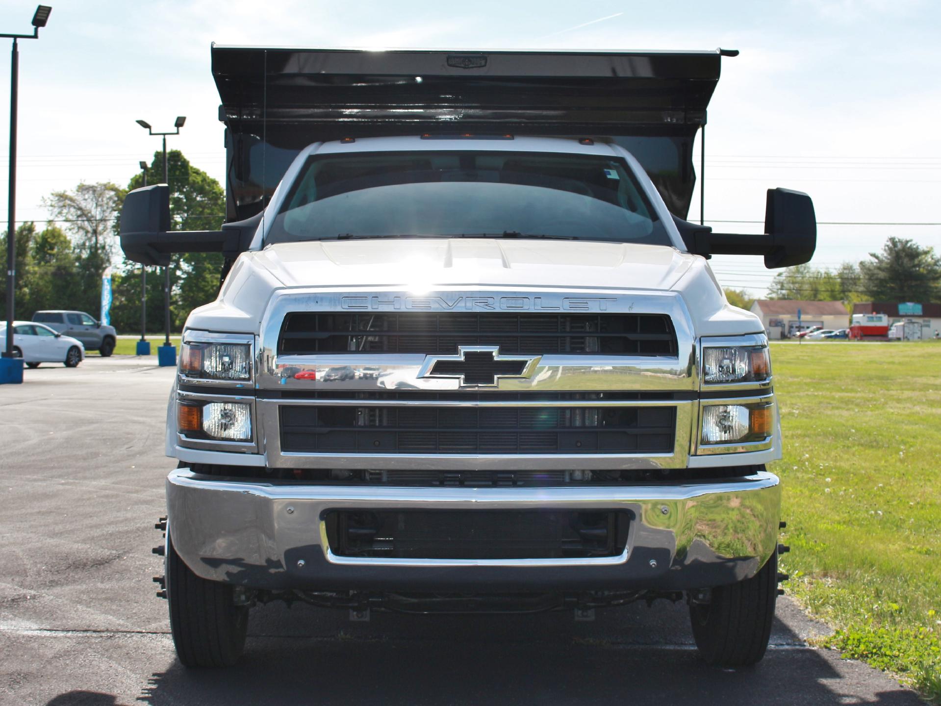 2023 Chevrolet Silverado 5500 HD Vehicle Photo in SMYRNA, DE 19977-2874