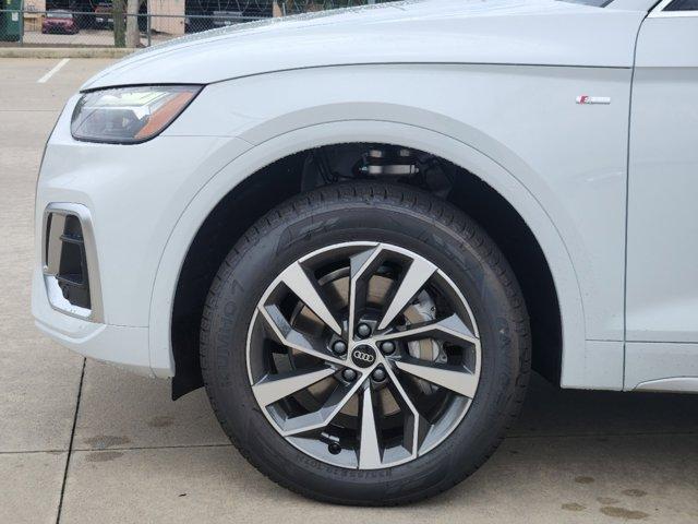 2024 Audi Q5 Sportback Vehicle Photo in HOUSTON, TX 77090