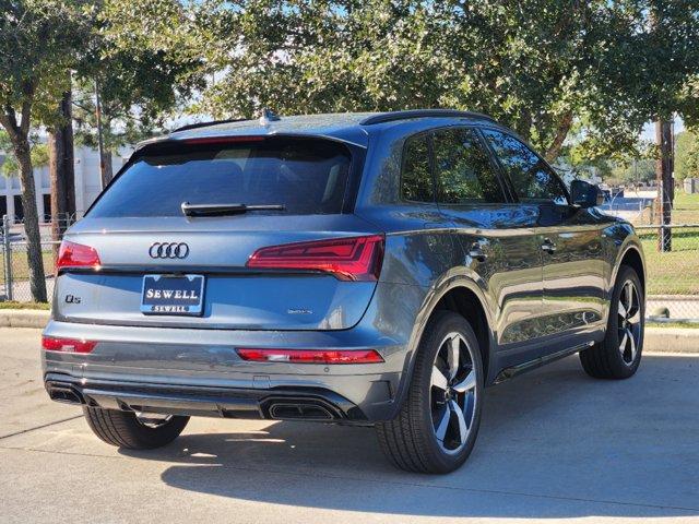 2024 Audi Q5 Vehicle Photo in HOUSTON, TX 77090