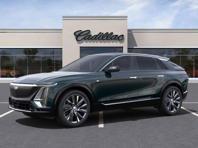 2025 Cadillac LYRIQ Vehicle Photo in SMITHTOWN, NY 11787-5023