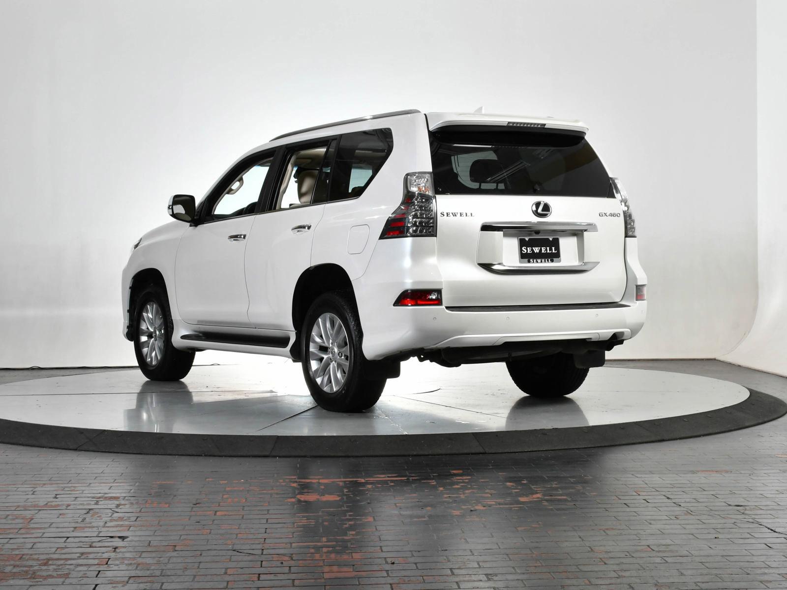 2023 Lexus GX 460 Vehicle Photo in DALLAS, TX 75235