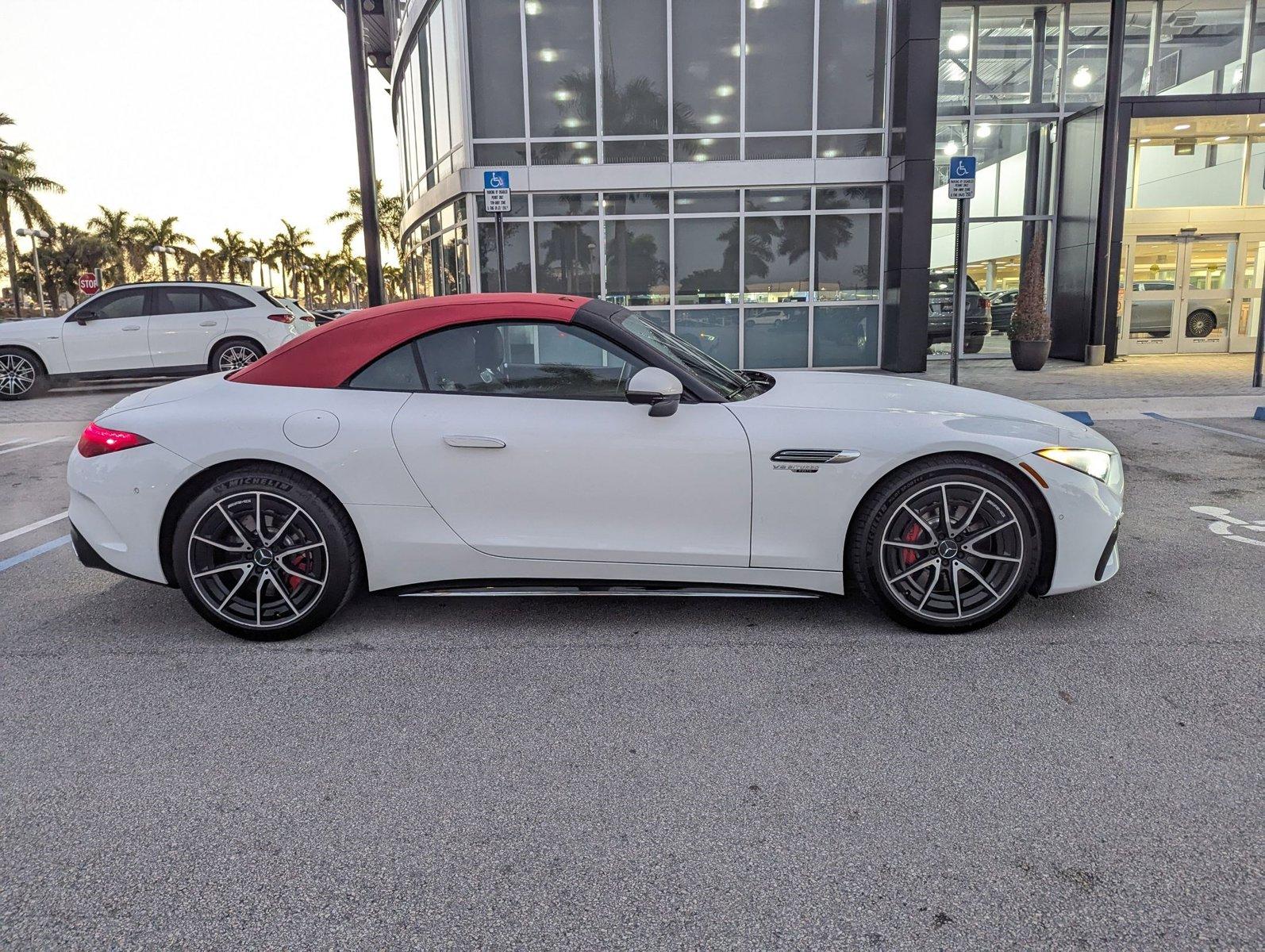 2023 Mercedes-Benz SL Vehicle Photo in Miami, FL 33169