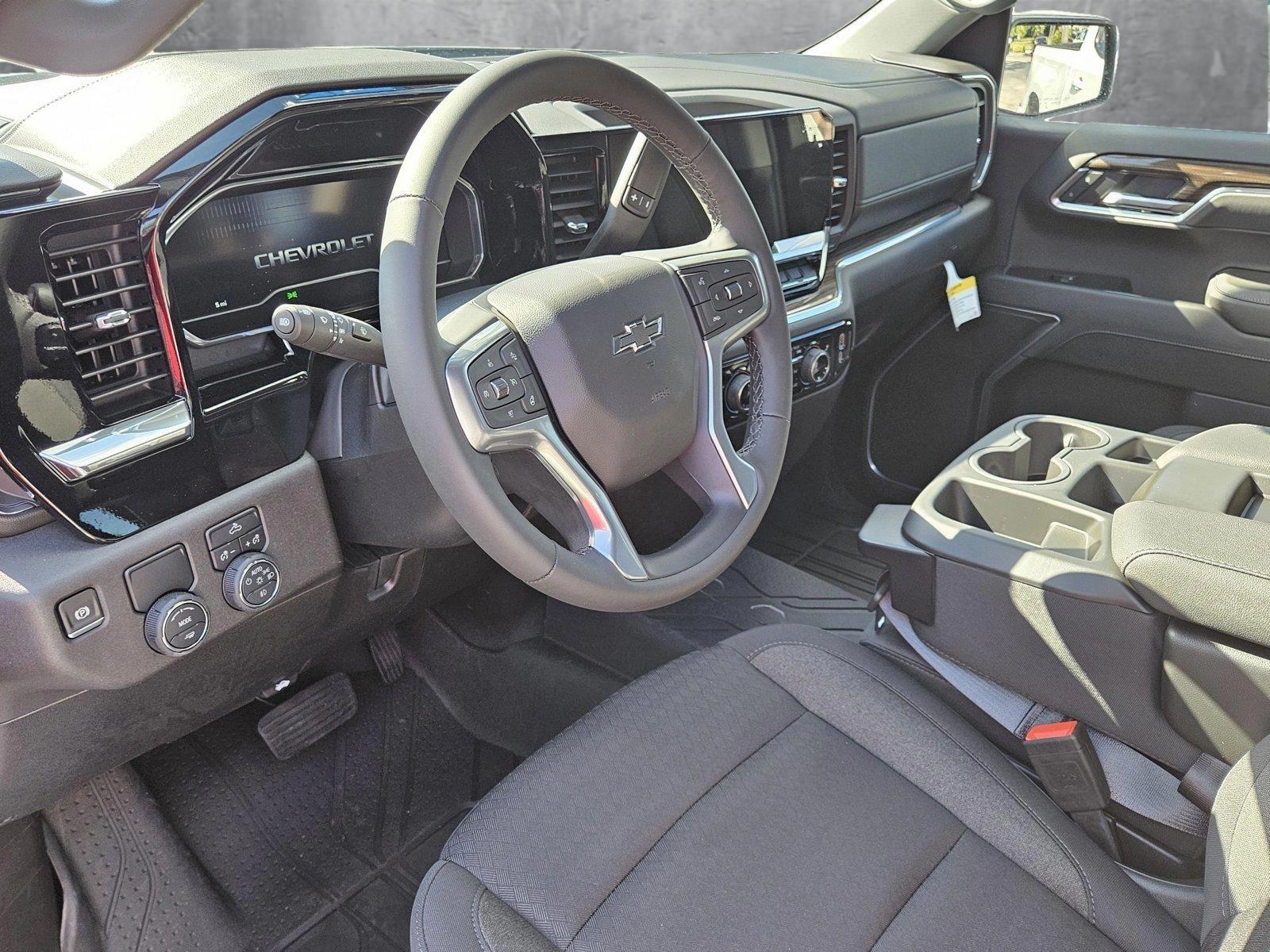 2025 Chevrolet Silverado 1500 Vehicle Photo in GREENACRES, FL 33463-3207