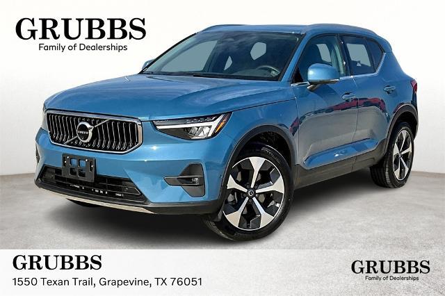 2024 Volvo XC40 Vehicle Photo in Grapevine, TX 76051